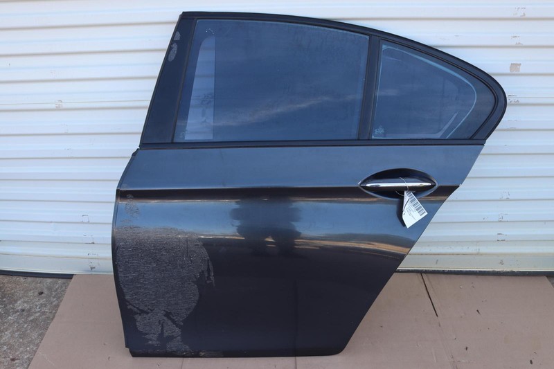 2011-2016 BMW 550I F10 REAR LEFT SIDE DOOR SHELL PANEL ASSEMBLY OEM