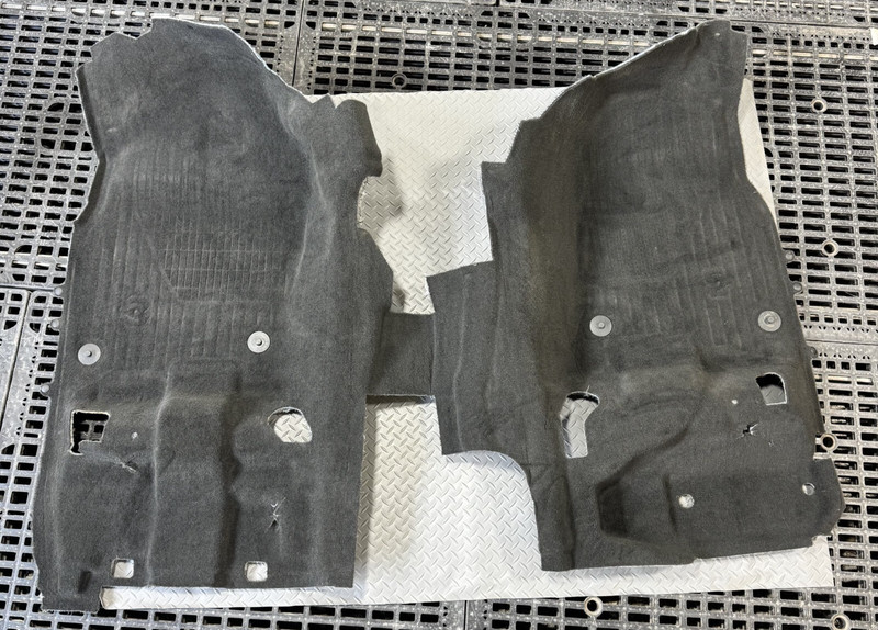 ✅ 2019-2025 RAM 1500 CREW CAB BLACK FRONT INTERIOR FLOOR CARPET 5TH GEN OEM
