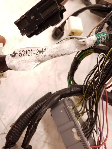 01 02 03 04 05 TOYOTA CELICA GT 1.8L FWD AT ENGINE WIRE HARNESS 82121-2M400