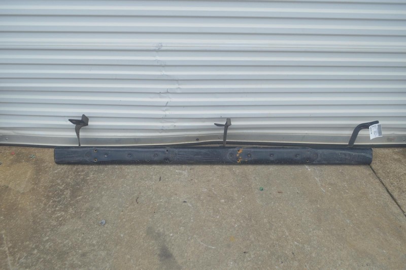 2009-2011 DODGE RAM PICKUP 1500 RIGHT PASSENGER RUNNING BOARD STEP PLATE OEM