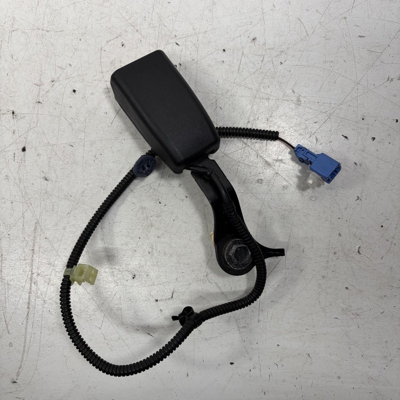 13-15 Honda Civic 4D Right Front Seat Belt Buckle Black 04813-TR3-A00ZD OEM