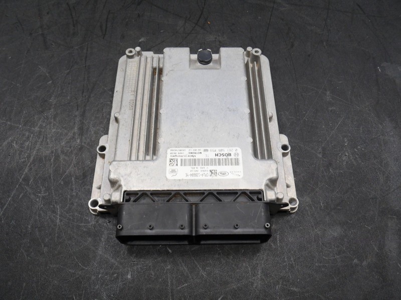 2017-2019 Jaguar F-Type Engine ECU Control Module CPLA12B684YE OEM