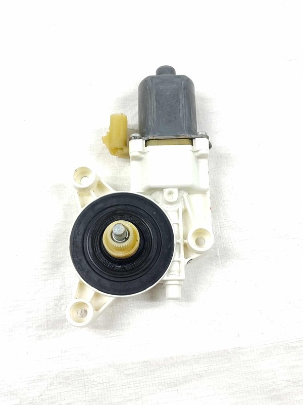 2012 Chrysler 200 Rear LH Driver Door Power Window Motor Assembly P/N 130822328
