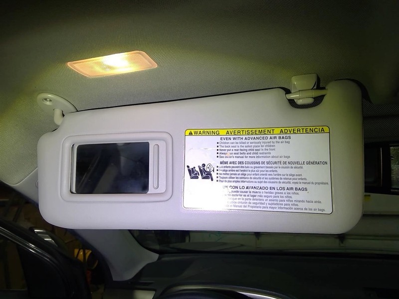 Driver Sun Visor Illuminated With Extension Fits 13-18 RAV4 1765971
