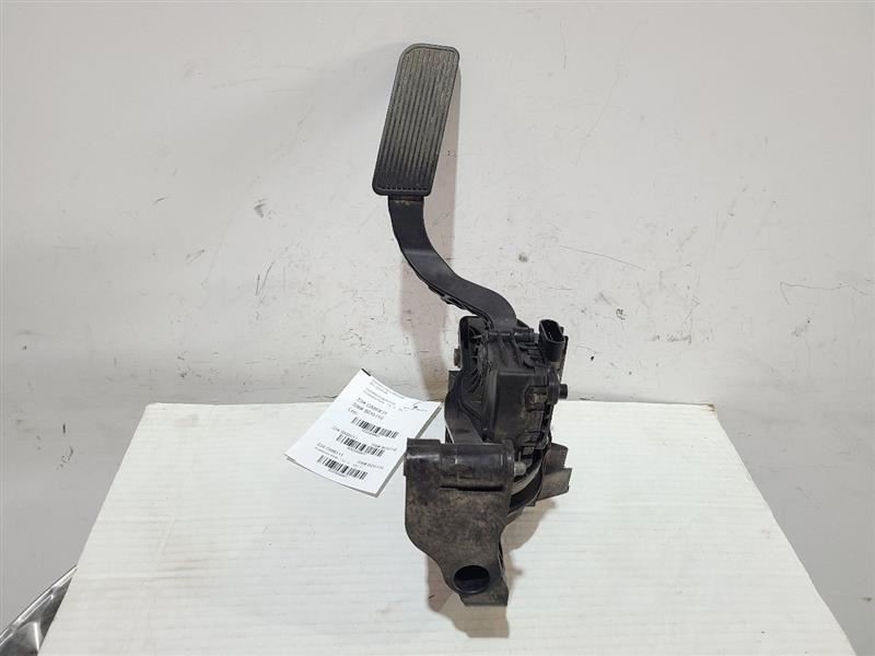 Accelerator Gas Pedal Fits 2011 SILVRDO15 569801