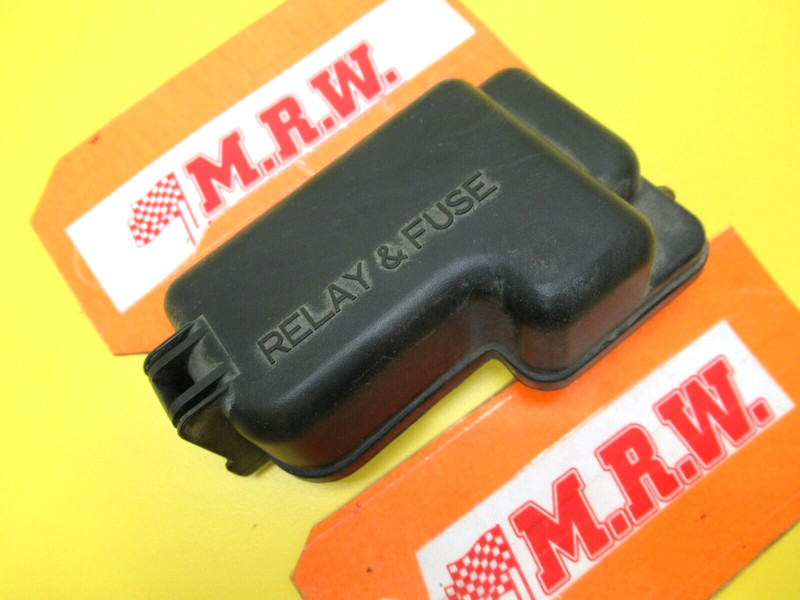FUSE BOX COVER LID PANEL RELAY ENGINE DRL DIMMER 00 01 02 03 04 05 MR2 SPYDER