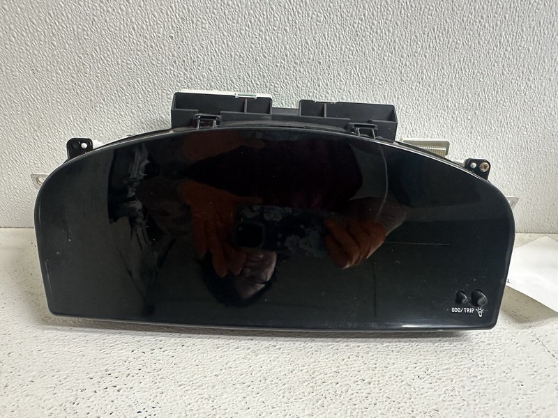2000-2003 Mitsubishi Diamante LS Cluster Speedometer tach gauges panel oem