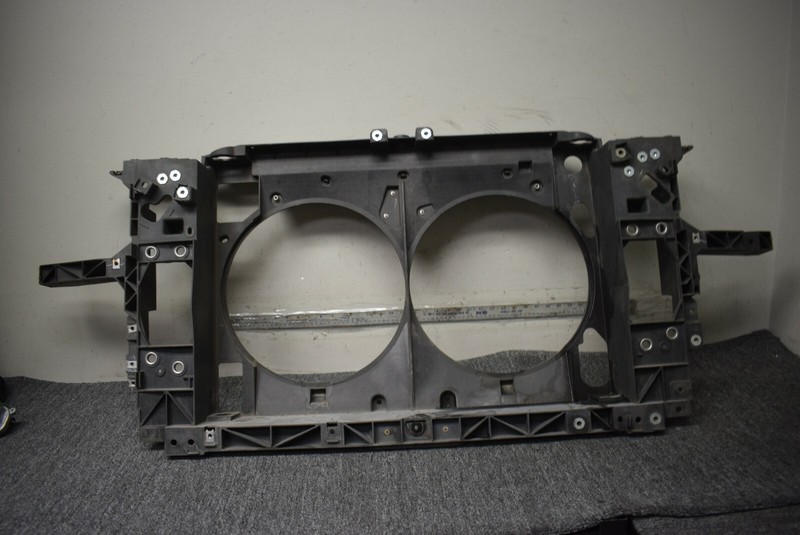 INFINITI RADIATOR FAN SUPPORT FACTORY OEM