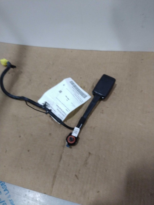 2016 Hyundai Tucson OEM Gray Seat Belt 47k Miles Genuine Parts 88830D3500