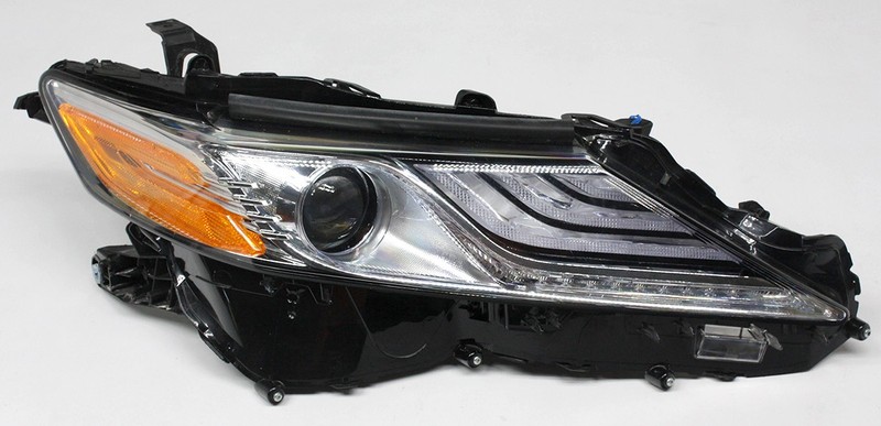 OEM Right Passenger Side LED Headlamp For Toyota Camry Bright Chrome 81110-06G30