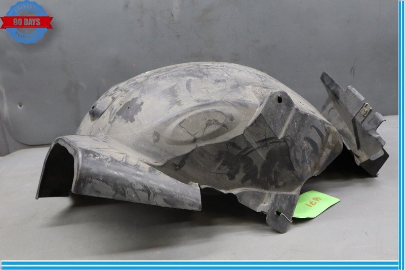 08-11 Mercedes W204 C350 C300 Front Left Side Fender Liner Splash Shield Oem