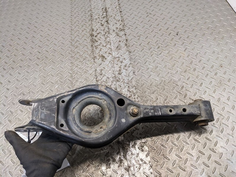 Passenger Lower Control Arm Rear Coil Seat VIN 6 Turbo Fits 12-15 OPTIMA 1195093
