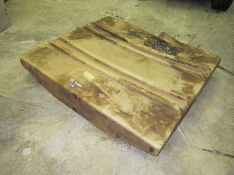Plastic Boat Gas Tank 25 Gallons 36 x 32 x 7