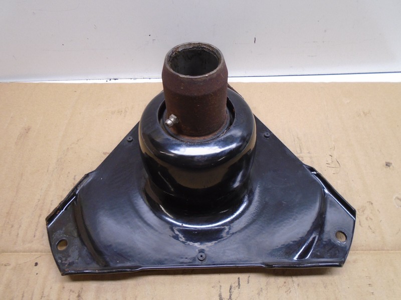W2 18643 MerCruiser Engine Coupler 3.0L 10" between holes