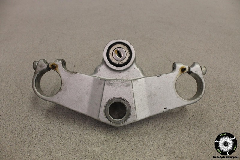 1991 Yamaha FZR600R FORKS UPPER TRIPLE TREE CLAMP FZR 600 91