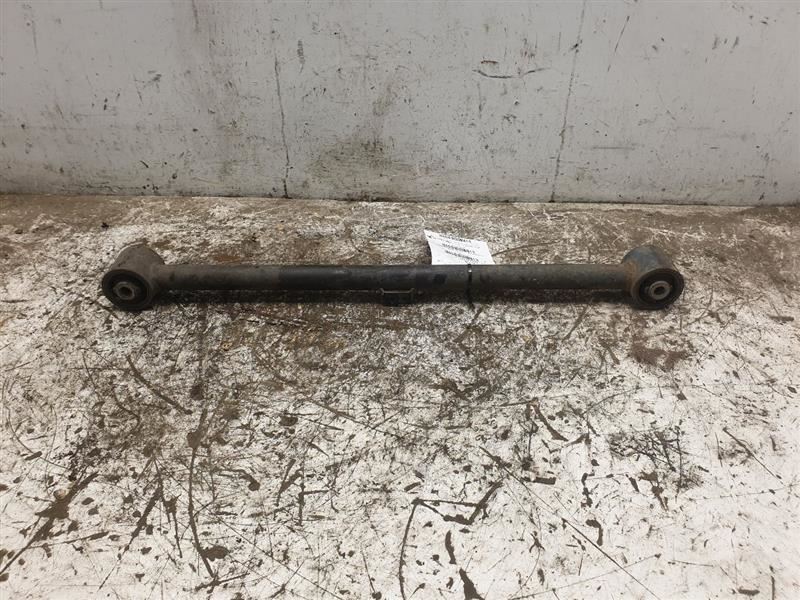 01-07 TOYOTA SEQUOIA L OR RIGHT SIDE REAR LOWER CONTROL TRAILING ARM ASSEMBLY