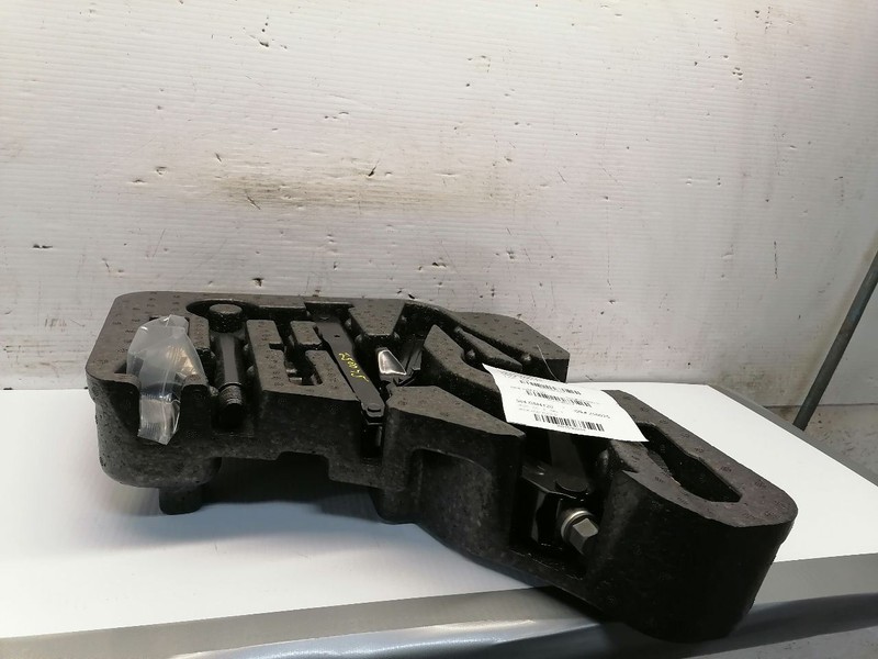 2020 ENCORE GX Jack and Tools 1546934
