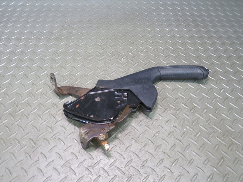1998-2007 LEXUS UZJ100L LX470 EMERGENCY PARKING BRAKE HANDLE BLACK