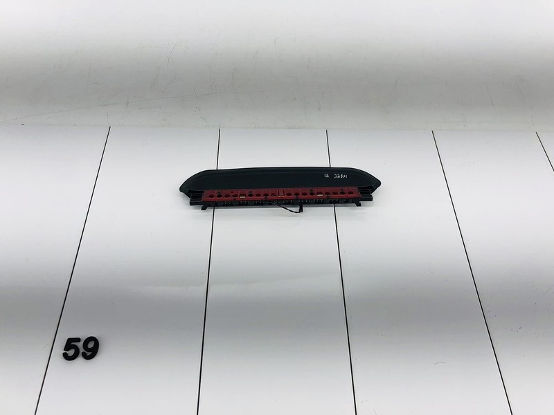 07-13 BMW 328I E92 REAR CENTER HIGH MOUNT THIRD 3RD BRAKE LIGHT LAMP OEM