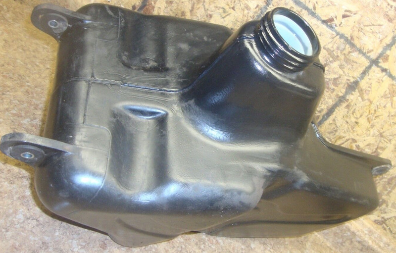 1992 Suzuki ATV Quad Runner LT LTF 250 LT250 LTF250 Fuel Gas Tank Container 92