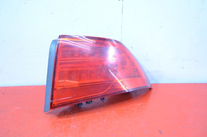 07-08 ACURA TL TYPE S REAR RIGHT PASSENGER SIDE TAIL LIGHT LAMP OEM