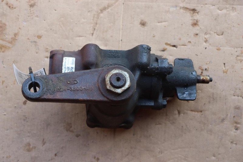 2011-2016 FORD F250 SD 6.7L DIESEL POWER STEERING GEAR RACK BOX ONLY OEM
