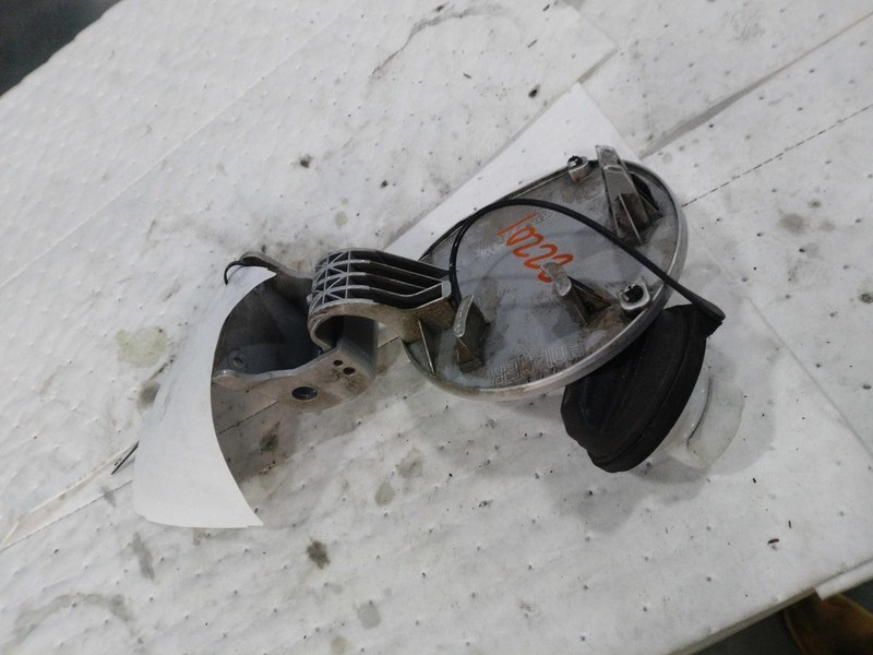 2016 KIA RIO Fuel Filler Door Silver Used OEM 6185661 97000 Miles SLV