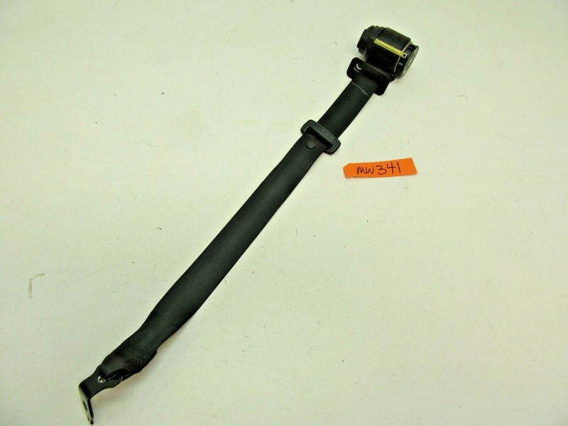REAR SEAT BELT SEATBELT SHOULDER LEFT RIGHT BACK for GOLF CABRIO CONVERTIBLE