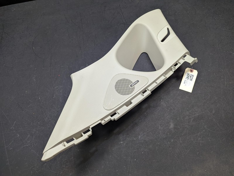 Left C Pillar Quarter Upper Trim Panel 2017 Infiniti QX50 84947-1BA0A 2008-2016
