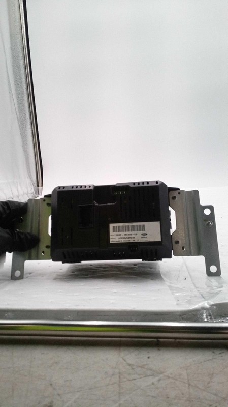 Used Infotainment Display fits: 2013 Ford Explorer Front display 4.2`` screen ID