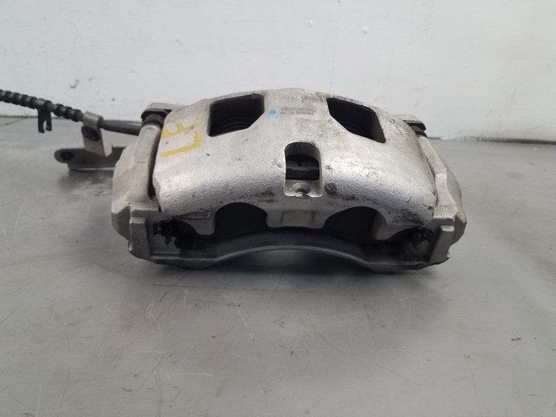 2025 Ford F150 Raptor RLeft Front Brake Caliper #5669 E3