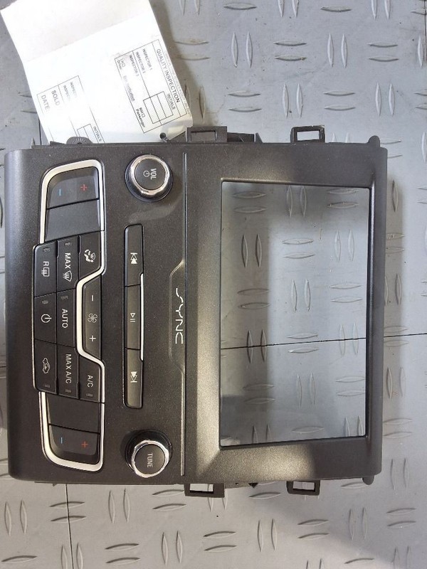 2019-2020 Ford FUSION Radio Control Panel ID KS7T-18E245-CGF