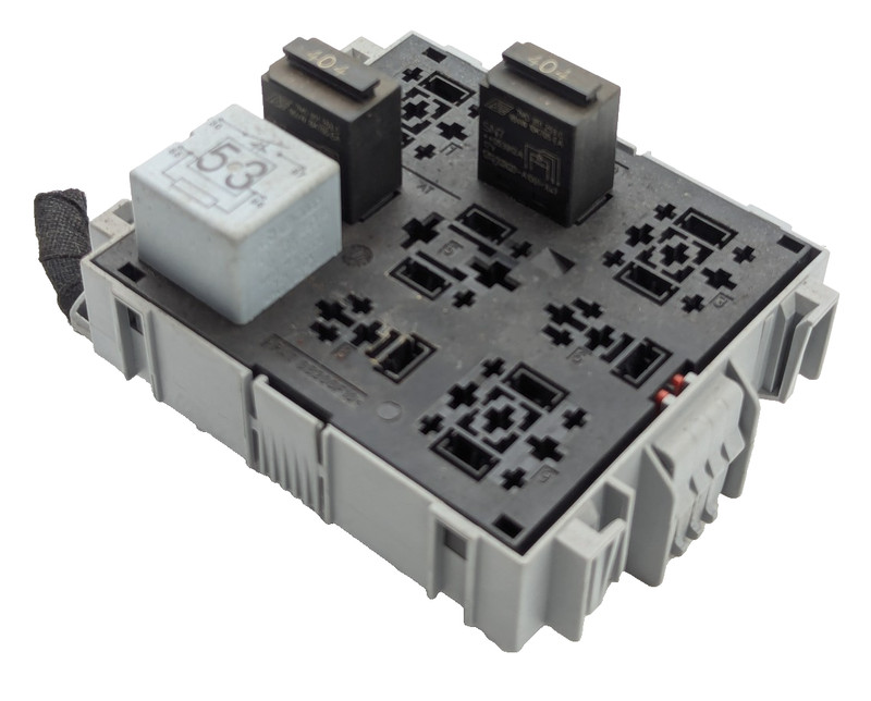 03-10 Porsche Cayenne S 955 957 Power Distribution Fuse Relay Box Junction Unit