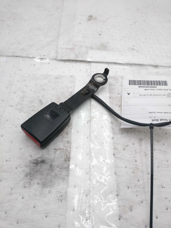 2011 Dodge Nitro Silver Driver Seat Belt Buckle OEM 5KJ751DVAB 116K Miles