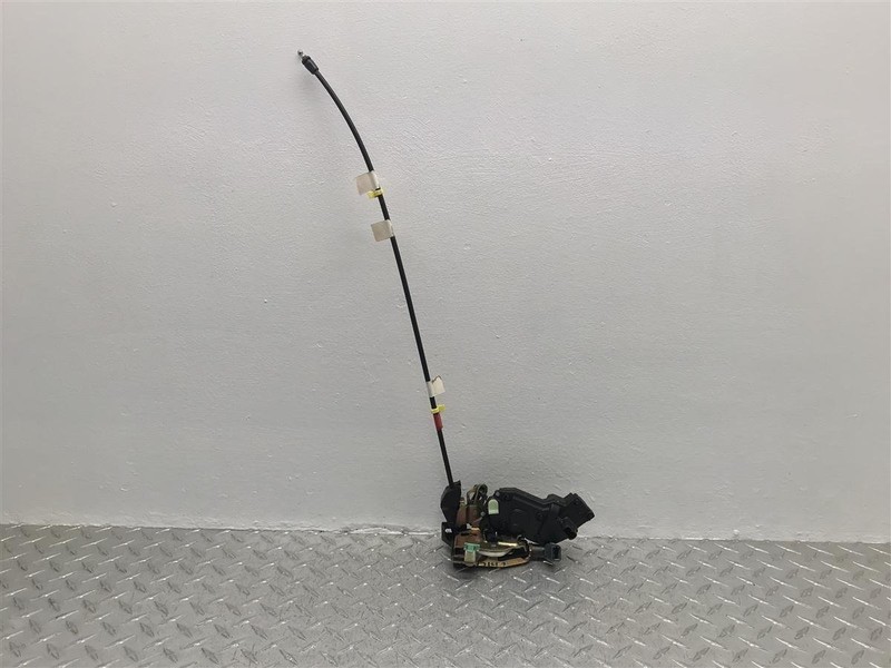 2001 FORD EXCURSION PASSENGER REAR DOOR POWER LOCK ACTUATOR OEM