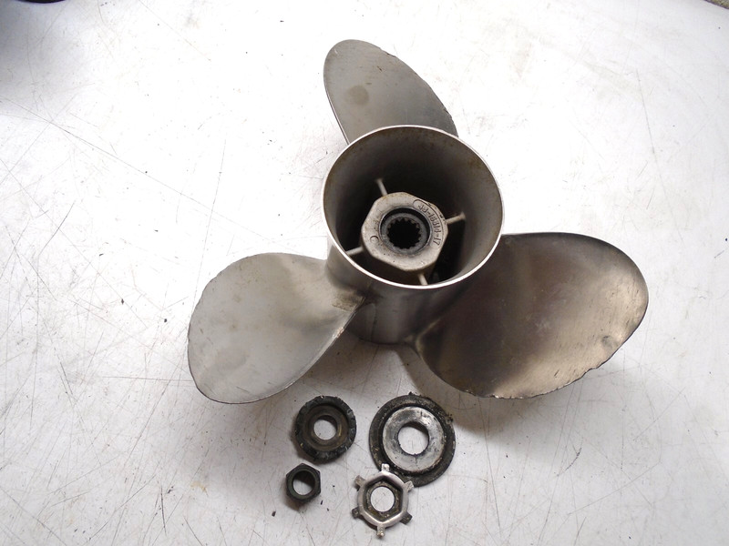 K3 Mercury Quicksilver 48-16314-17 Stainless Steel Propeller with hub kit
