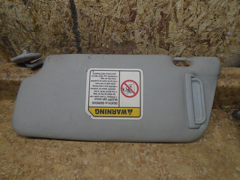1999 Suzuki Vitara 4 Cylinder 2.0 L 2.0L Right Side Passenger Sun Visor Mirror