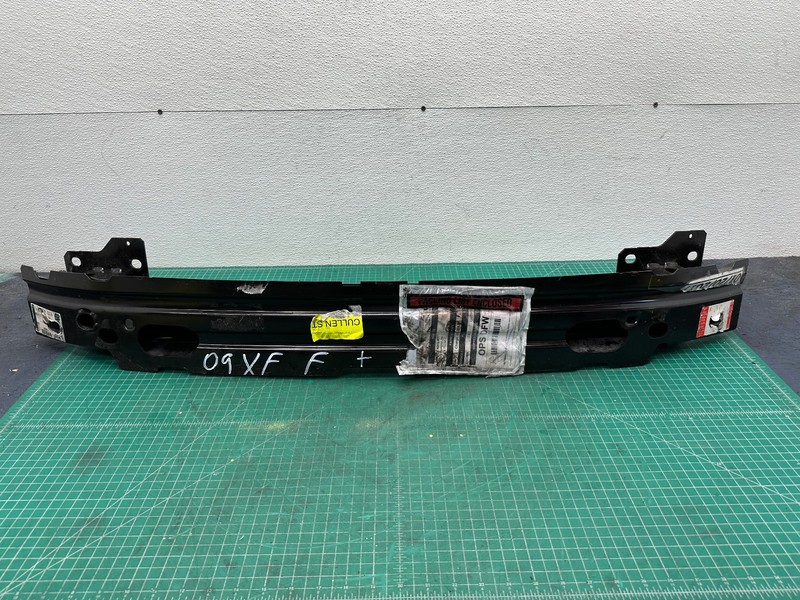 09-15 JAGUAR XF XFR X250 FRONT BUMPER REINFORCEMENT IMPACT BAR OEM