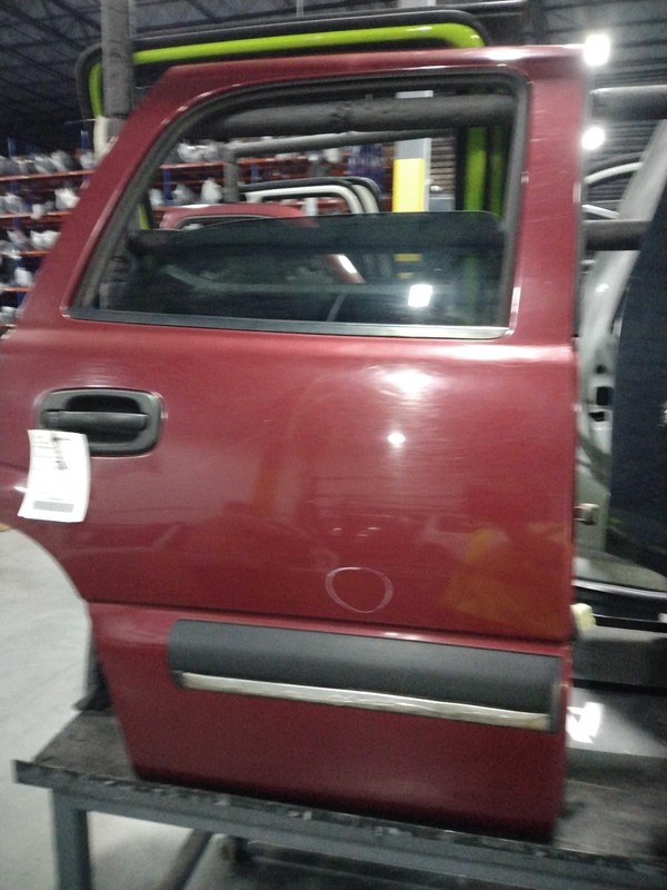 2002 Chevrolet Tahoe Rear Right Door Red 72U Molding Strip Bad 239K Miles