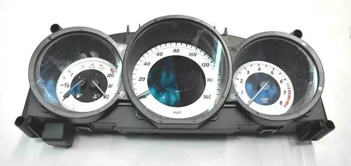 2012 Mercedes W218 CLS550 Instrument Cluster Gauge Speedometer 2189006701 OEM