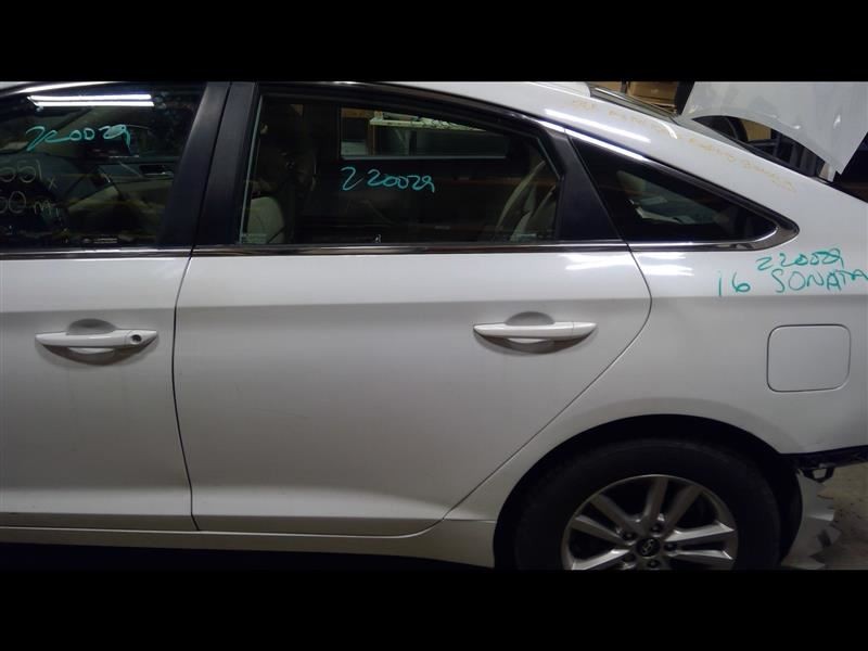Driver Rear Side Door Electric White Paint Code W8 Fits 15-17 SONATA 793398