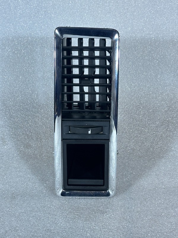 2009-2012 Dodge Ram 1500/2500/3500 A/C Vent Right Outer Passenger Side Dash Vent