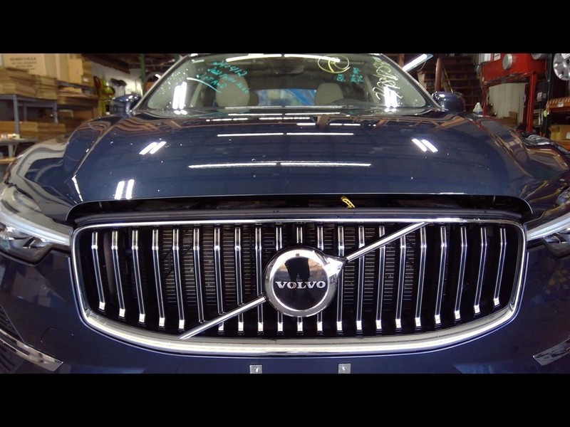 2022 XC60 Grille 1475622