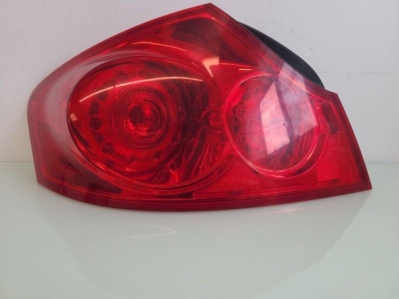 Driver Tail Light 4 Door Sedan Fits 09-13 INFINITI G37 563952