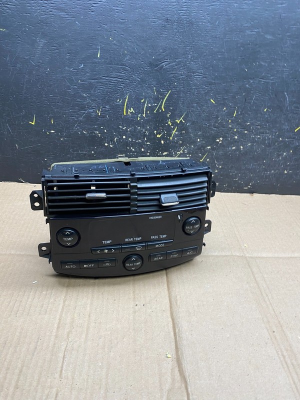 2004-2005 Toyota Sienna AC Climate Heater Temperature Control Air Vent AA4537 DG