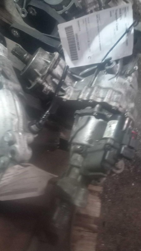 2018 Cadillac XT5 Transfer Case Assembly OEM 84425921 4WD 100K Mileage