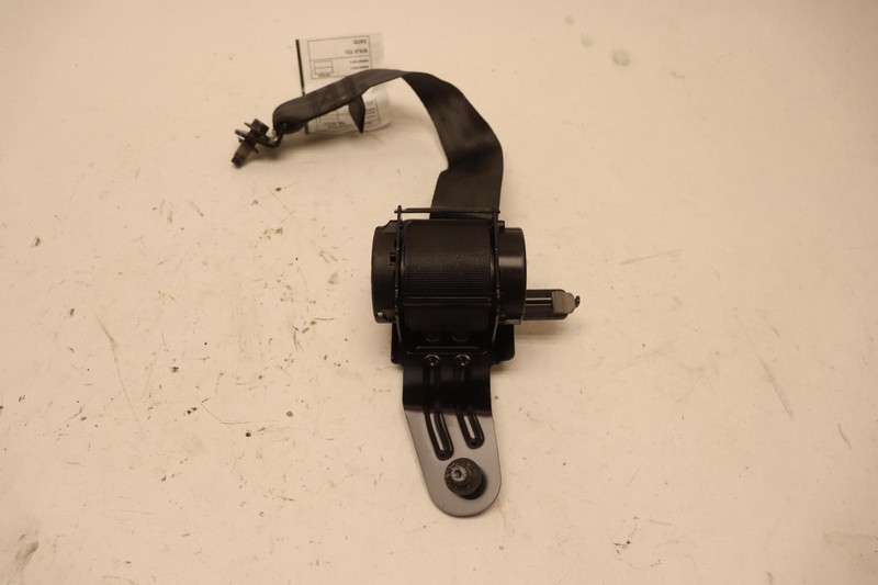 2015-2019 HYUNDAI SONATA REAR RIGHT SIDE SEAT BELT OEM