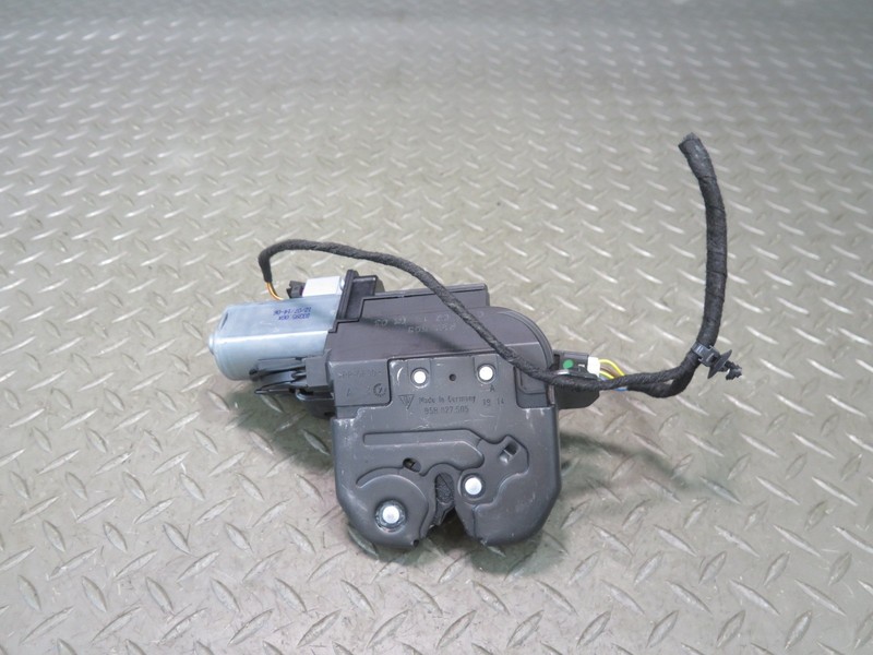 2015-2025 PORSCHE MACAN REAR TRUNK LID LIFTGATE LOCK LATCH ACTUATOR 95B827505