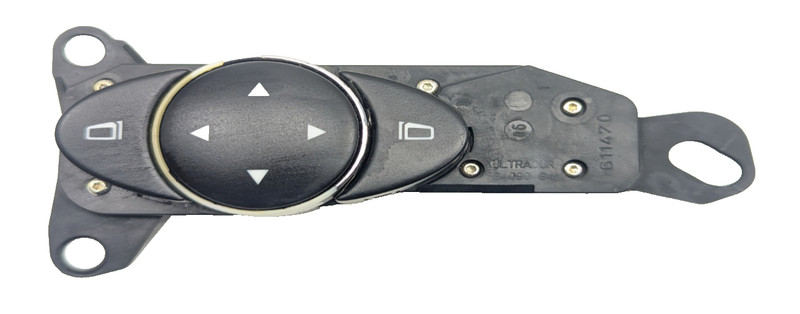 03-11 Mercede W211 CLS500 Door Mirror Control Switch 2118215779 Wear