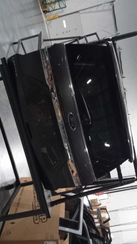 Used Deck Lid fits: 2018 Ford Expedition privacy tint glass manual liftgate Grad